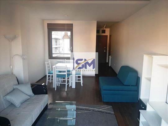 Dimitrija Tucovića. namešten stan 30m2