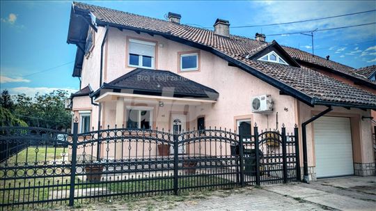 Kuca, stambeno/ poslovni prostor Noi Sad