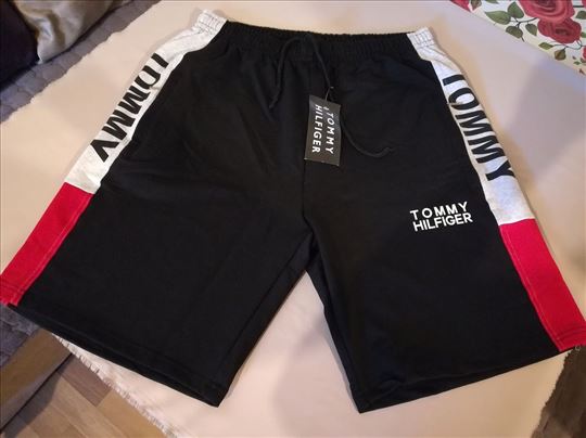Nove muske markirane bermude Tommy Hilfiger 2XL