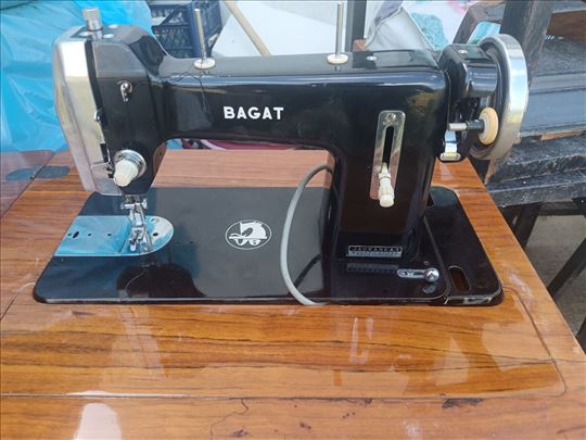 BAGAT mašinu za šivenje 