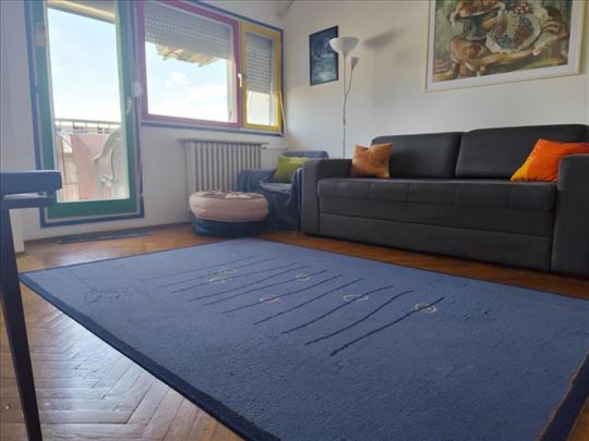Izdavanje, 1,5 stan Botanička baška, 650e ID#2255