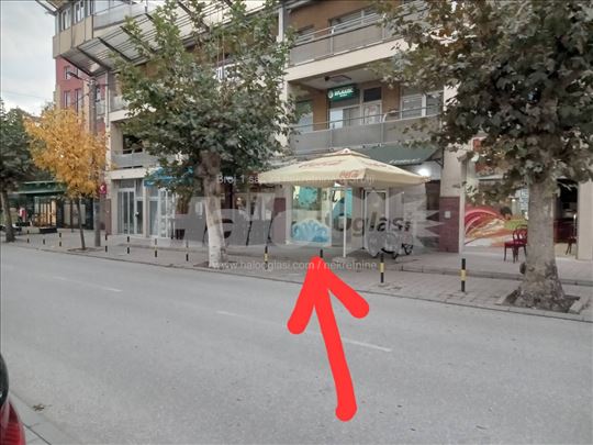 Prodaje se lokal u centru Vranja u ul.Partizanskoj
