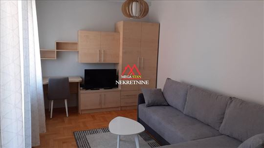 Centar - jednosoban stan - 30m2