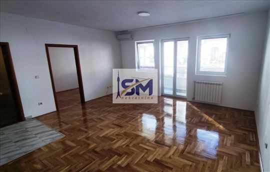Mirijevo, stan 52m2 sa parkingom