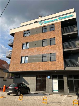 nov neuseljavan namešten stan 40m^2 Telep
