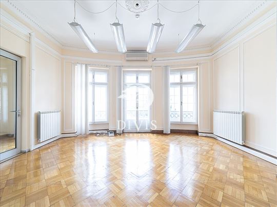 Odličan poslovni prostor, Njegoševa, Vračar, 255m2