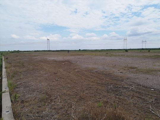 Simanovci plac 230 ari 