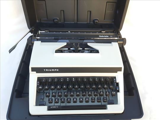 Vintage Triumph Gabriele 12 Nemacka tastatura