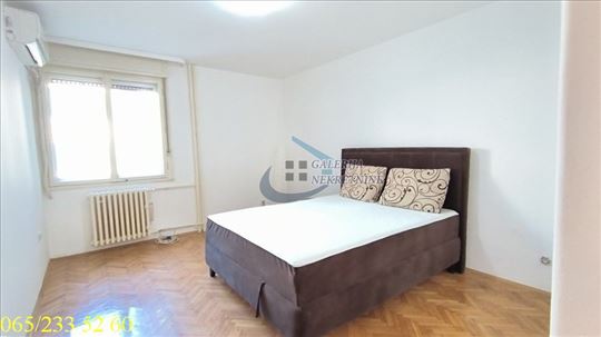 Vračar, Krunski venac - Kičevska 38m2