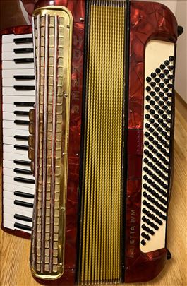 Hohner Arietta 4M