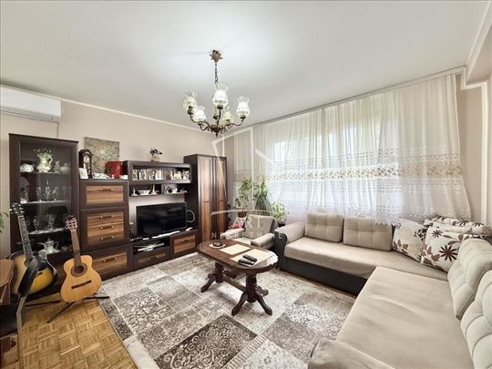 Jabučki rit, 3.0, 70m2, renoviran ID#11779