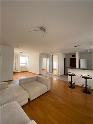 Lux Penthouse Zvezdara 75 + 30 m2 Garaža