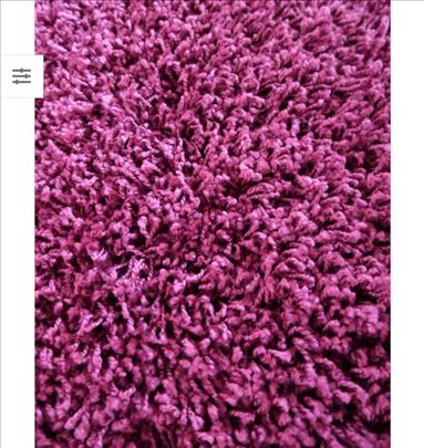 Na prodaju dva tepiha