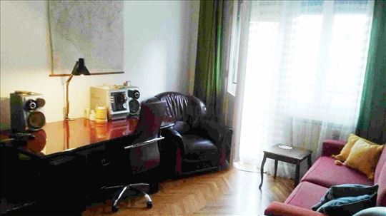 Voždovac, uknjižen, useljiv