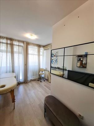 Vračar, Hram, Šumatovačka, 13m2