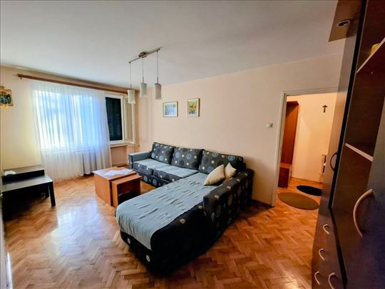 Zvezdar ,kod Cvetka, dvosoban 48m2, odličan