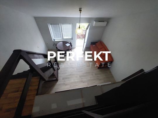 Kotež 1, 48m2, duplex, treći sprat, namešten