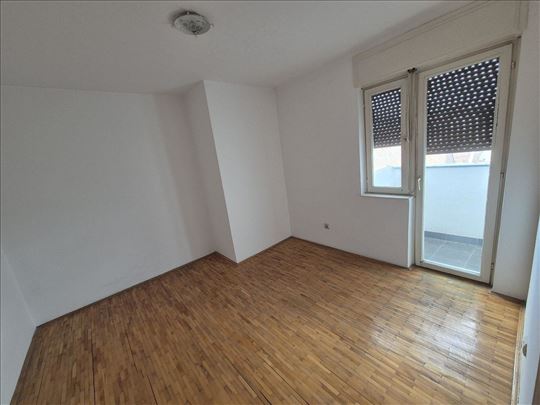 Loznica, Loznica, Stan, 3.0, 78m2