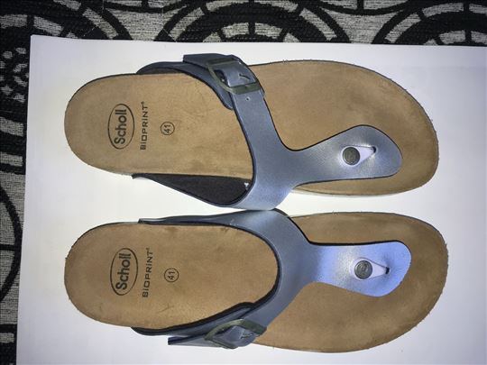 Nove, kožne School japanke 41