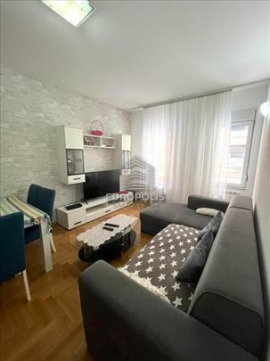 Top prilika, garaža uključena u cenu, uknjižen ID#
