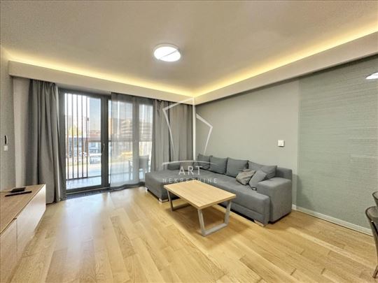 West 65, lux stan 64m2 ID#8140