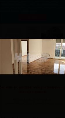 Altina, Zemun kod Knez Petrola