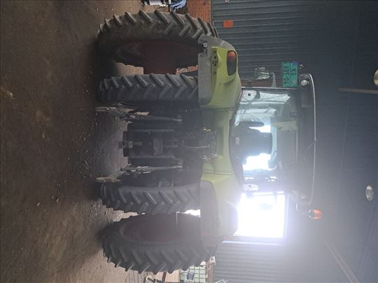 BKT 12.4/9 R46 dupli točkovi 