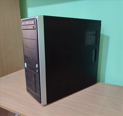 Desktop racunar