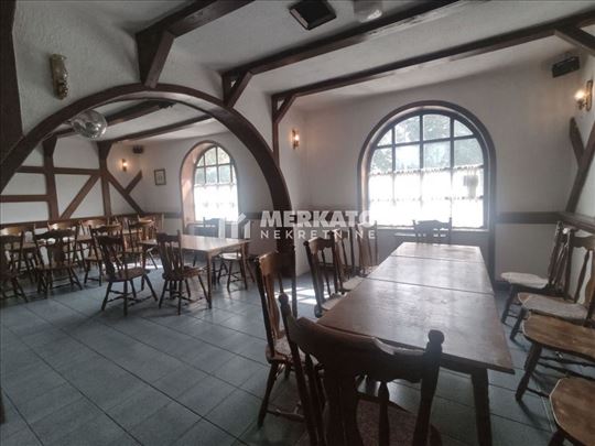 Dve kuće 472m2 , 13a, MZ Žarko Zrenjanin ID#1433