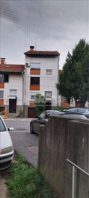 Izdajem novu garsonjeru