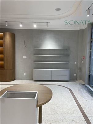 Odličan lokal od 70m2, West 65