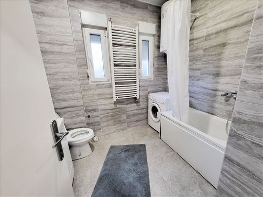 Renoviran sa niskim režijama