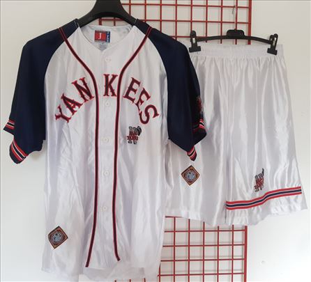 Vintage J PLUS Negro Leagues Baseball Museum NY BY