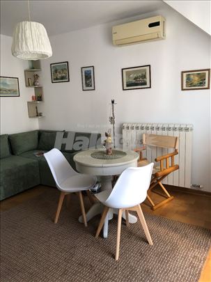 Zemun,jako lep i svetaokompletno namešten 1,5 stan