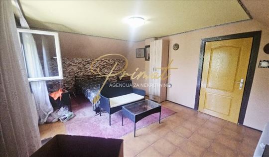 Beograd, Ovča, Kuća, 3.0, 80m2