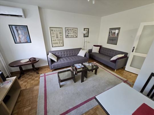 Braće Grim,lep,renoviran, namešten ID#818577