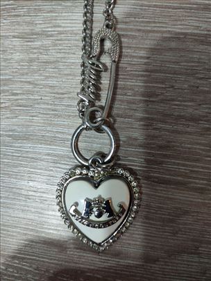 Clock - lanac sa priveskom pogledati