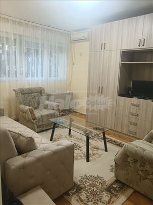 Izdajem 1.0 renoviran stan na Kanarevom brdu