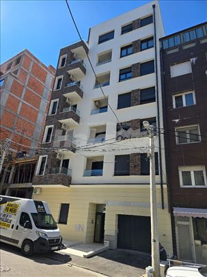 Lux 35m2 namešten stan Šabačka11 