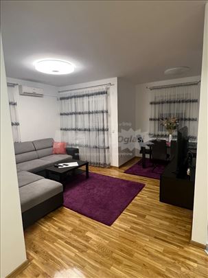 Odličan stan novogradnja