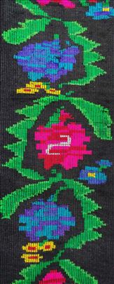 Vuneni cilim-sarenica za ljubitelje etno stvari