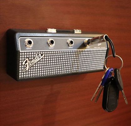 Zidni drzac za kljuceve Fender, replika pojacala.