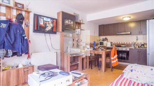 Hitna Prodaja ** Prodaje Se Stan Na Telepu ** 37m2