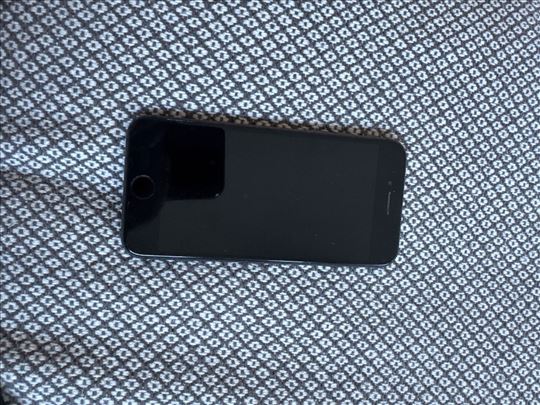 iPhone 8
