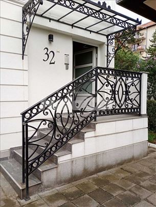 Izdajem stan 25m²-top lokacija