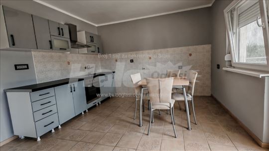 Renoviran, 80+30m2, 2 parkinga, Cvetanova ćuprija