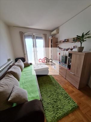 Stan 33m2 +2m2 Terasa Bulevar Evrope