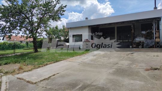 Hala / Magacin  Leštane