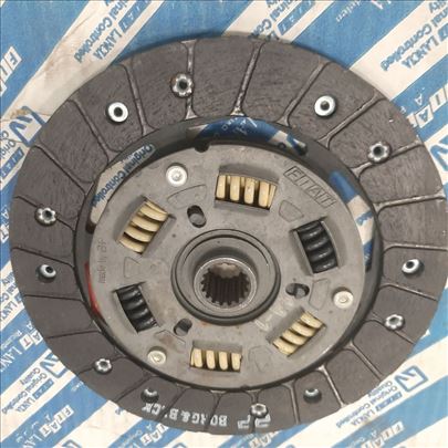 Lamela za yugo zastavu 101 fi 180 sa 17 zuba