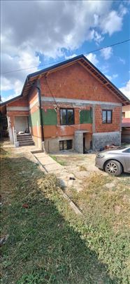 Prodaje se kuća u naselju Aerodrom